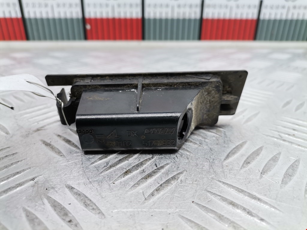 Фонарь подсветки номера FIAT Grande Punto 2005-2009