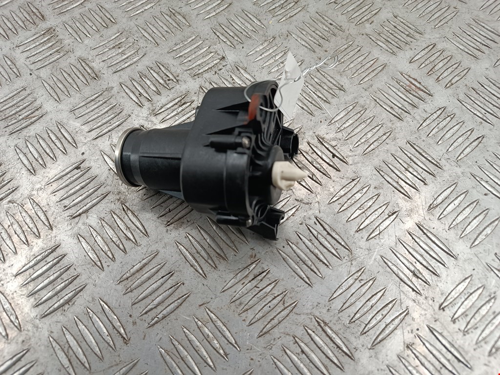 Сервопривод (электропривод моторчик привода) заслонок впускного коллектора BMW X5 (G05) (2018-2023)