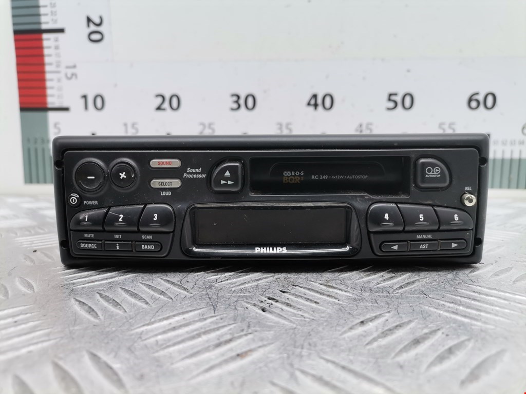 Магнитола SUBARU Impreza 1992-2000