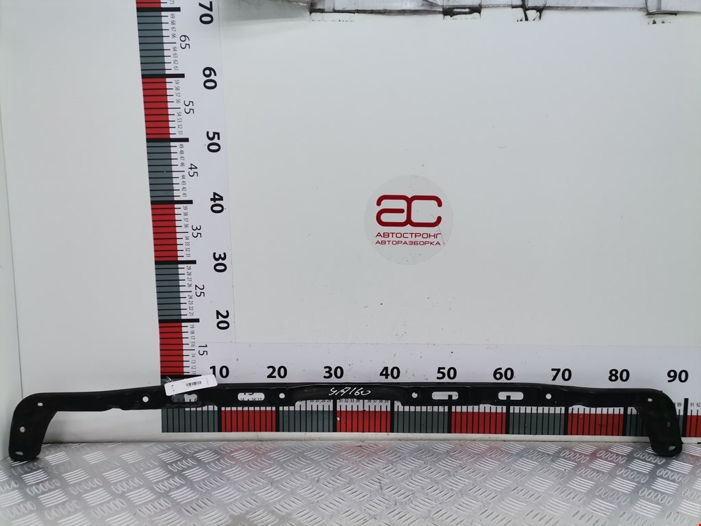 Кронштейн заднего бампера центральный VOLKSWAGEN Golf IV 1997-2003