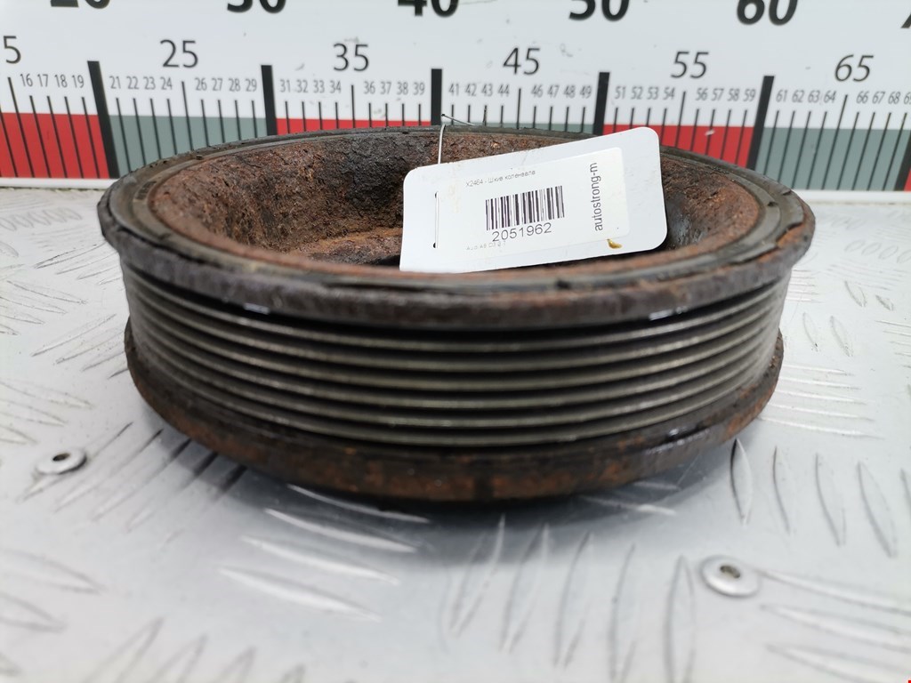 Шестерня коленвала (шкив) AUDI A8 D3 2003-2010