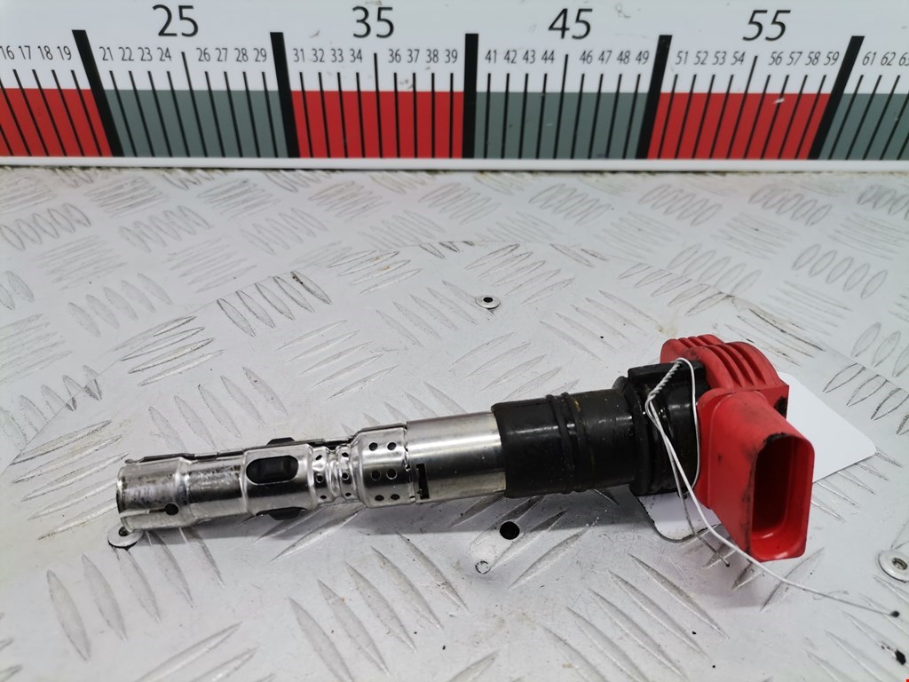 Катушка зажигания AUDI A8 D3 2003-2010