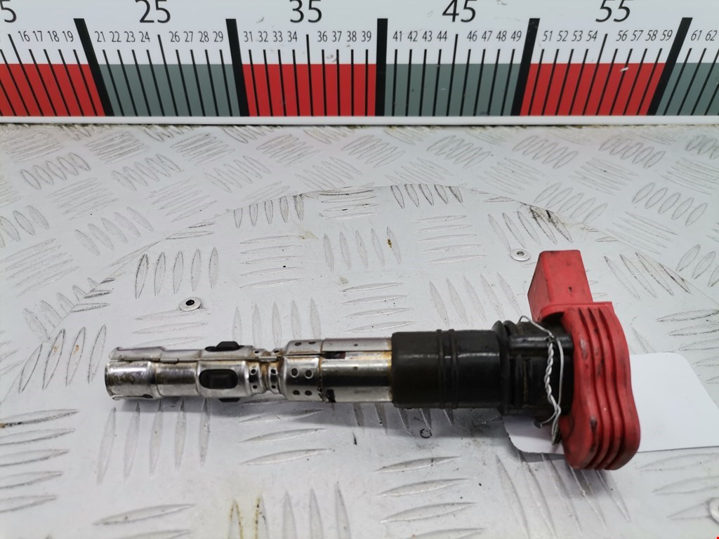 Катушка зажигания AUDI A8 D3 2003-2010