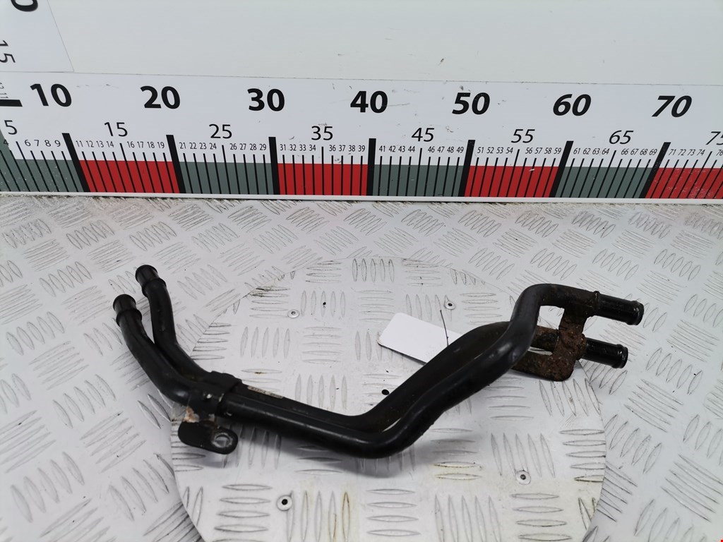 Патрубок AUDI A8 D3 2003-2010