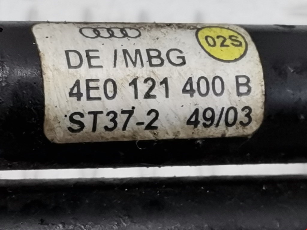 Патрубок AUDI A8 D3 2003-2010