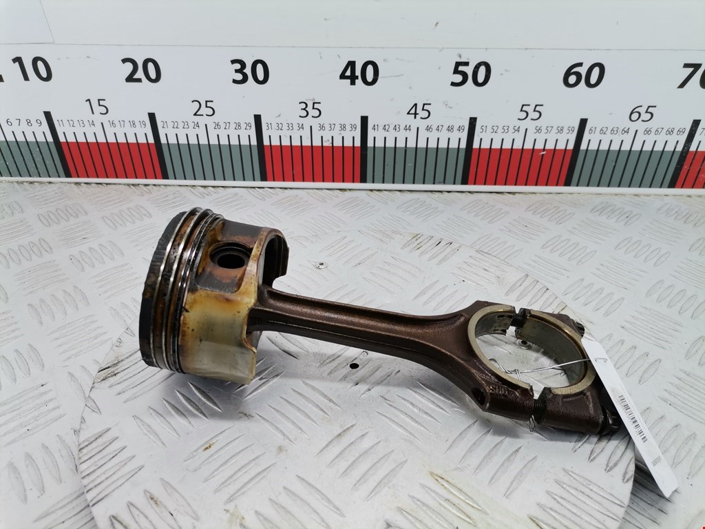 Поршень с шатуном AUDI A8 D3 2003-2010