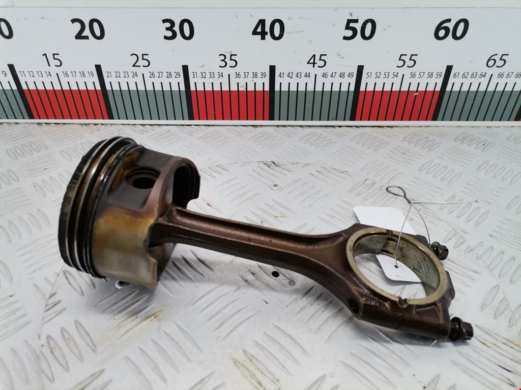 Поршень с шатуном AUDI A8 D3 2003-2010