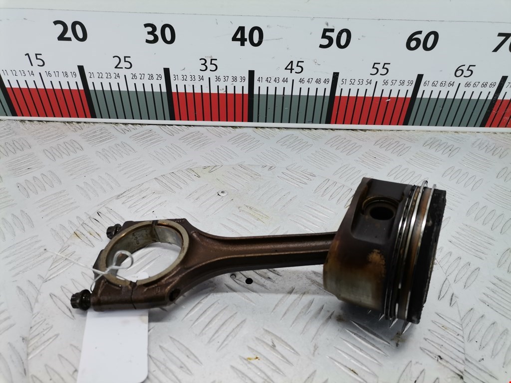 Поршень с шатуном AUDI A8 D3 2003-2010