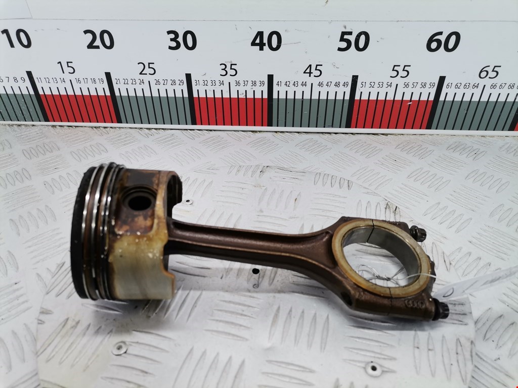 Поршень с шатуном AUDI A8 D3 2003-2010