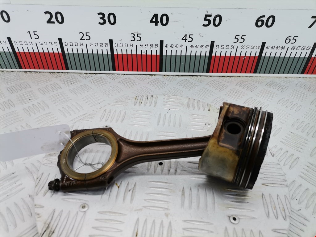 Поршень с шатуном AUDI A8 D3 2003-2010