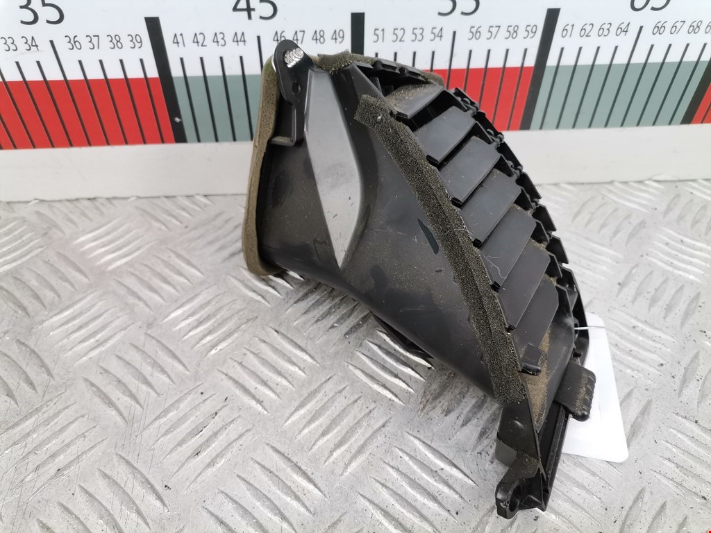 Дефлектор воздушный MITSUBISHI L200 KB 2006-2015