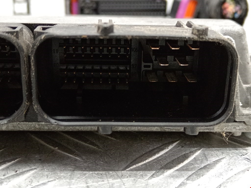 Блок управления двигателя (ЭБУ) SKODA Fabia MK1 1999-2006