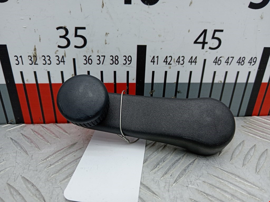 Ручка стеклоподъемника SKODA Octavia A5 1Z- 2004-2013