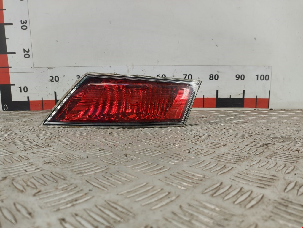 Фонарь крышки багажника правый Honda Civic 8 (2005-2011)