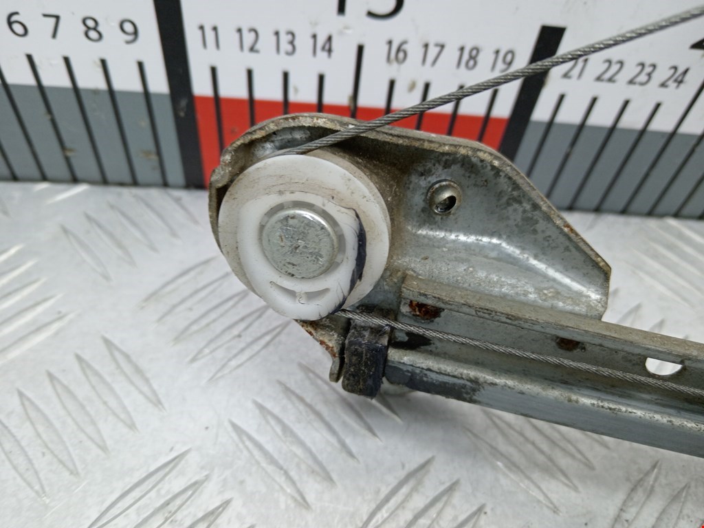 Стеклоподъемник задний левый OPEL Astra H/Family 2004-2015