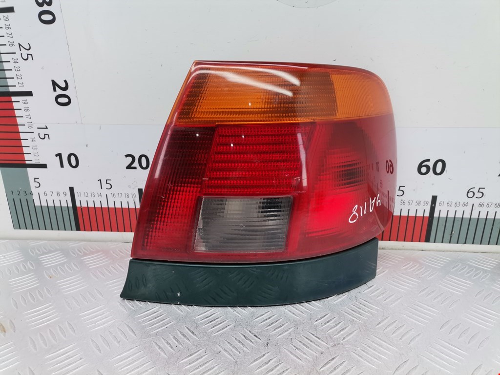 Фонарь задний правый AUDI A4 B5 1995-2001