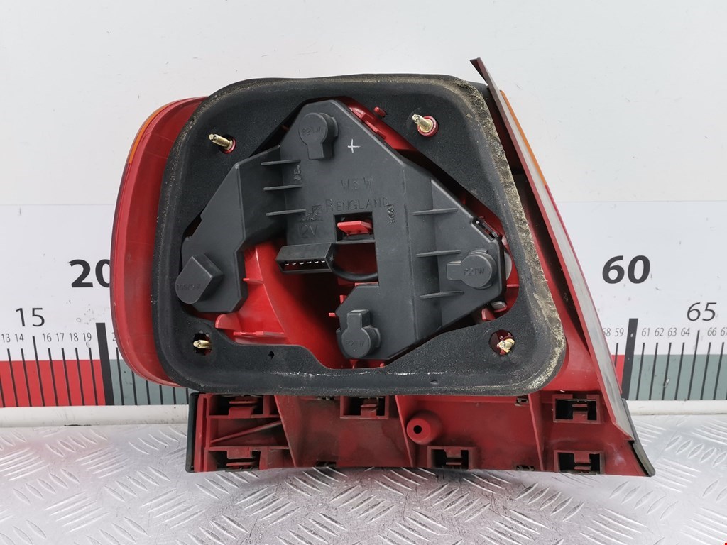 Фонарь задний правый AUDI A4 B5 1995-2001