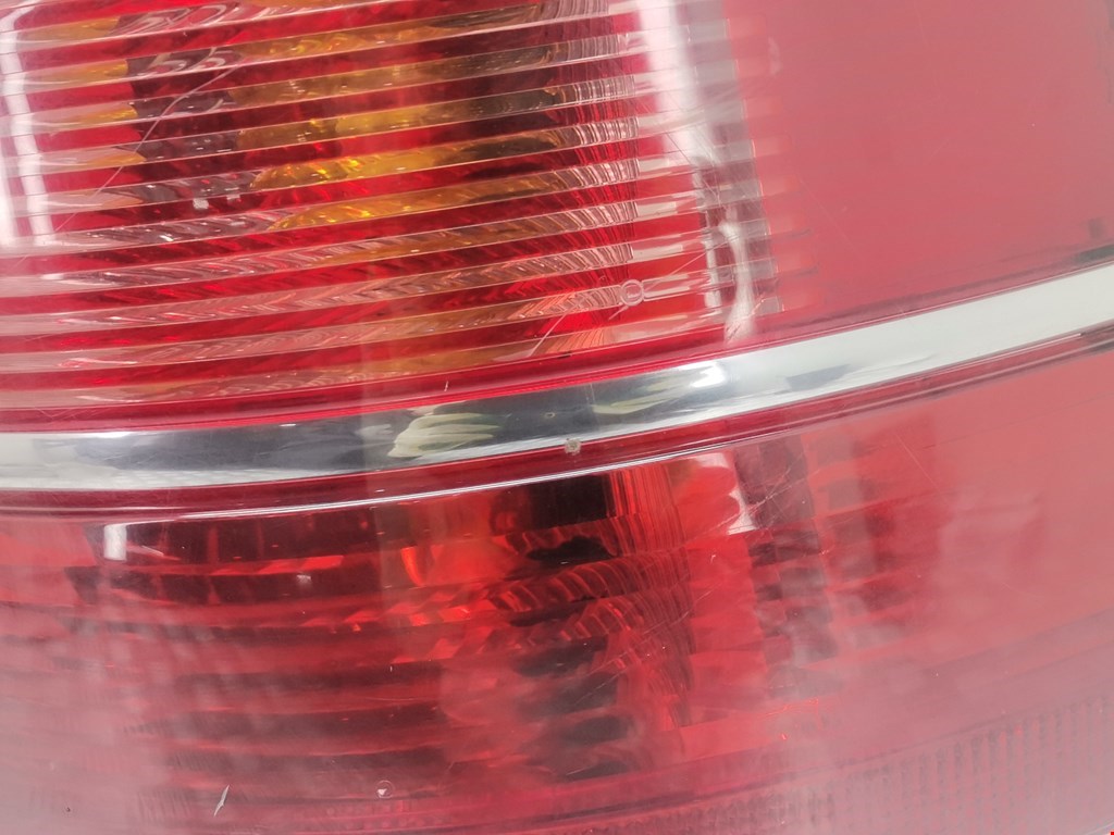 Фонарь задний правый OPEL Zafira B 2005-2012