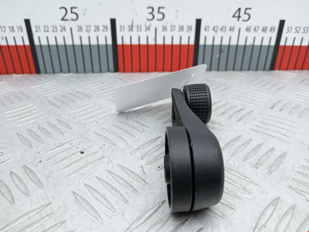 Ручка стеклоподъемника SKODA Octavia A5 1Z- 2004-2013