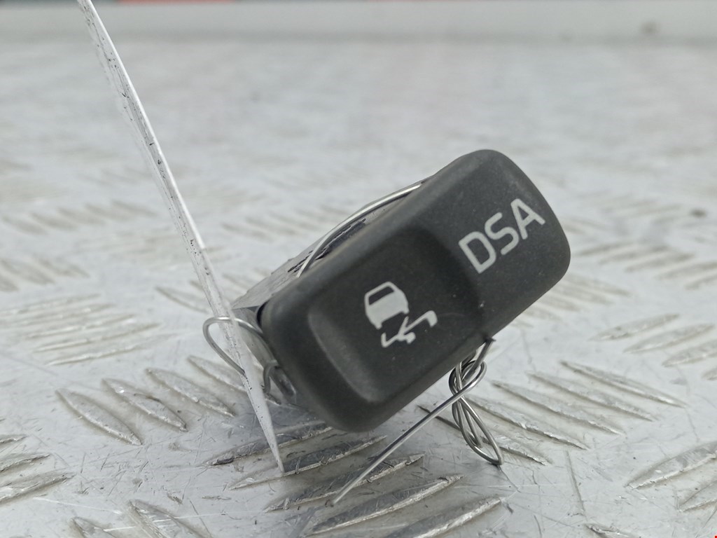 Кнопка антипробуксовочной системы VOLVO V40 I 1995-2004