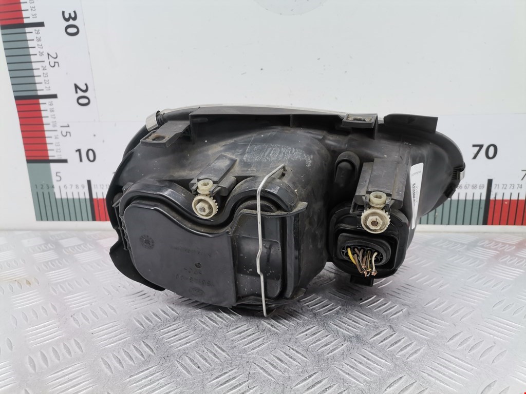 Фара левая VOLKSWAGEN Golf IV 1997-2003