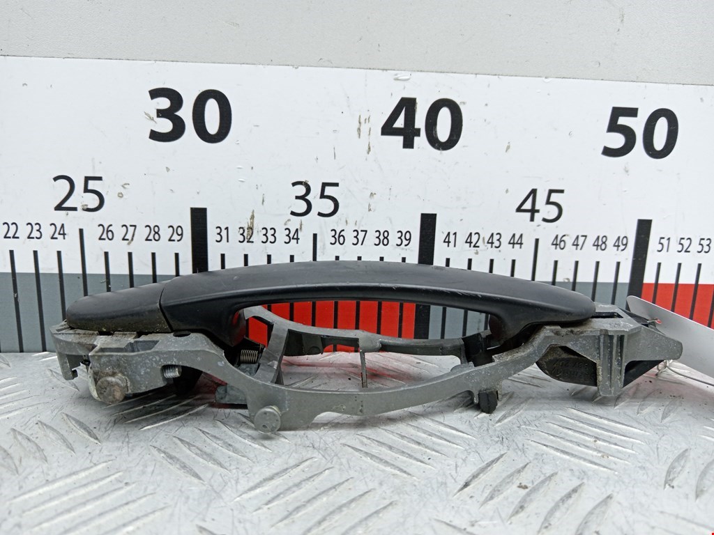 Ручка двери задней наружная левая SKODA Octavia A5 1Z- 2004-2013