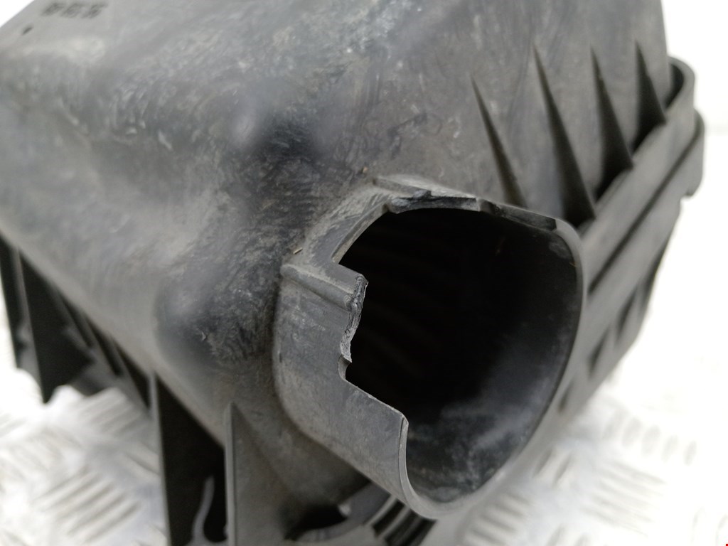 Корпус воздушного фильтра CHEVROLET Spark 2005-2010