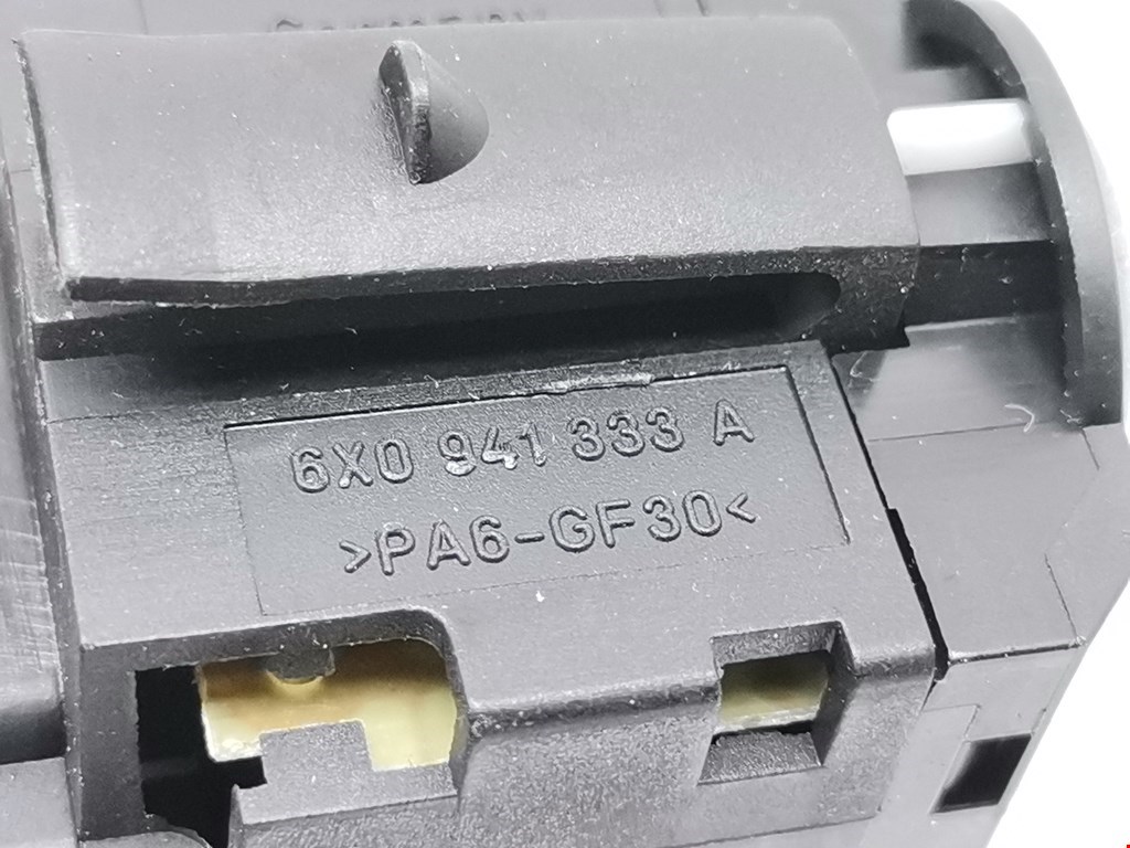 Кнопка корректора фар VOLKSWAGEN Polo III 1994-2001