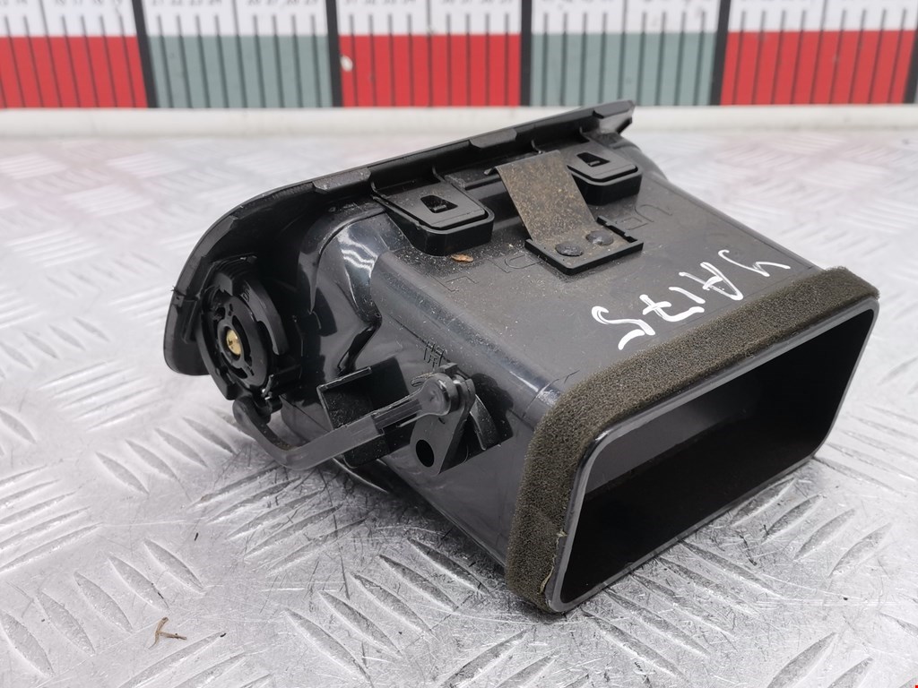 Дефлектор воздушный SUBARU Impreza 1992-2000