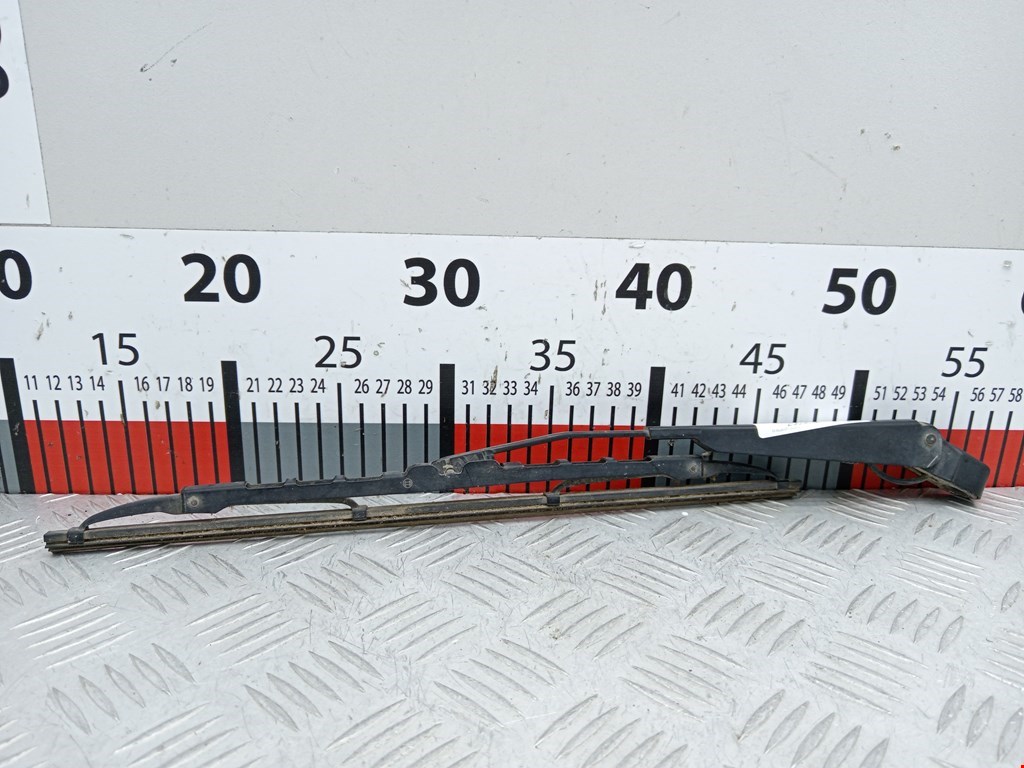 Поводок дворника задний (заднего) MITSUBISHI Space Star 1999-2006