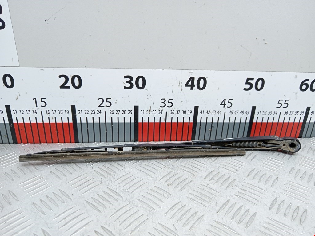 Поводок дворника задний (заднего) MITSUBISHI Space Star 1999-2006