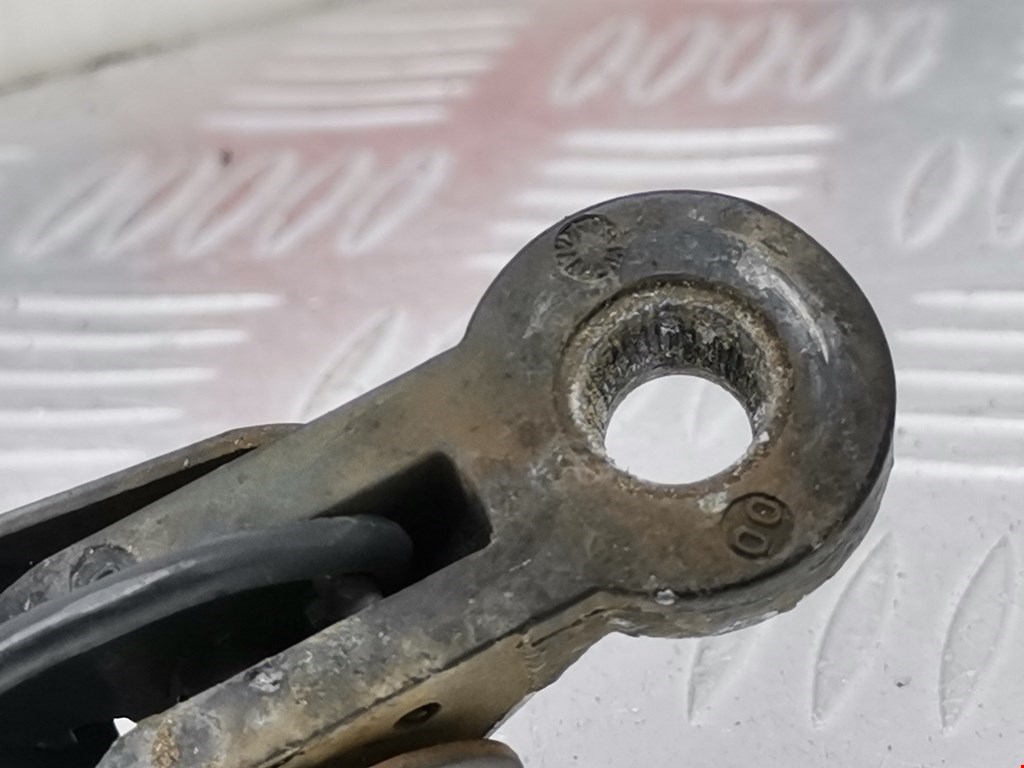 Поводок дворников передний левый/ правый OPEL Corsa C 2000-2006