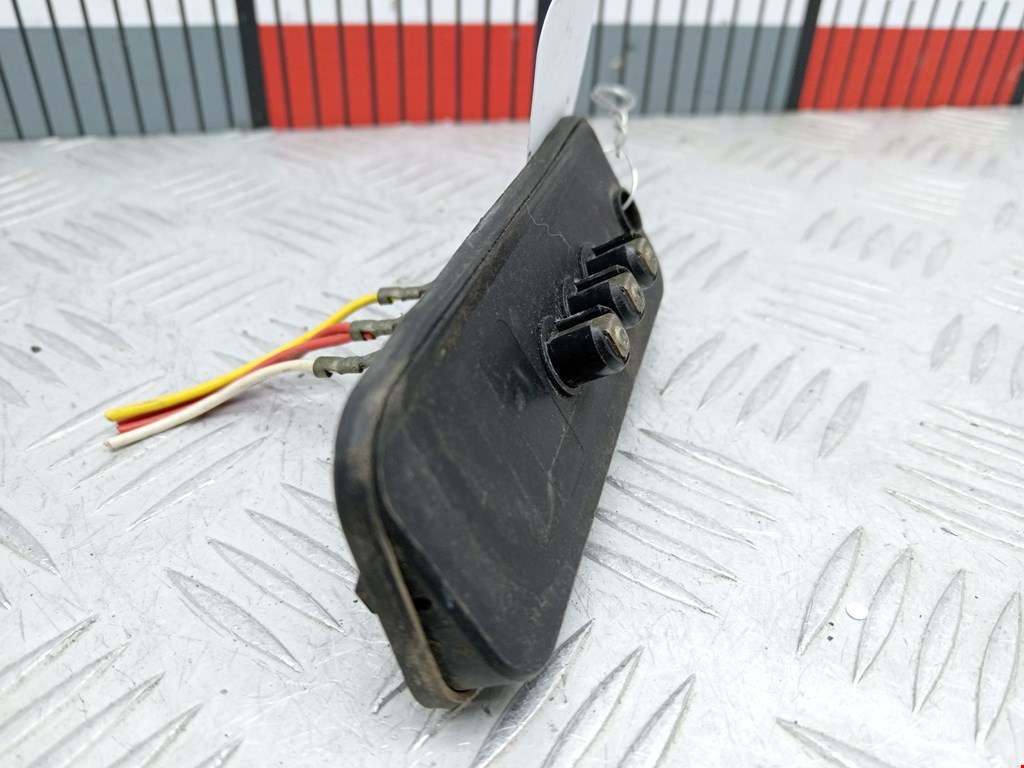 Выключатель концевой (концевик) RENAULT Kangoo 1997-2008