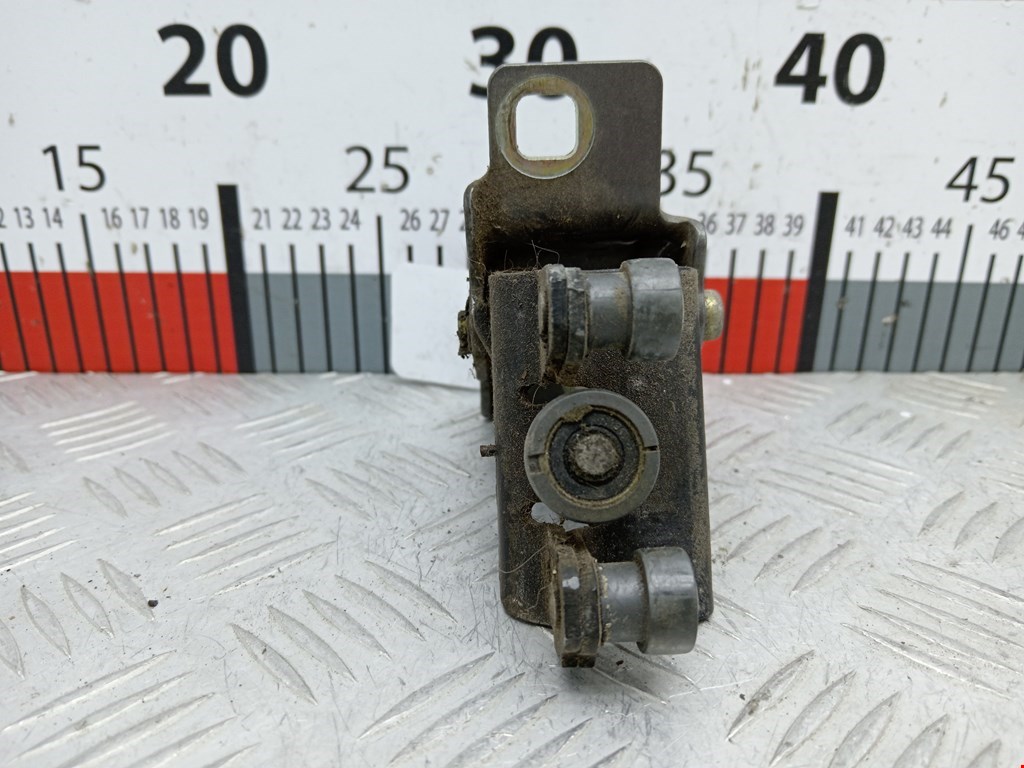 Ролик двери сдвижной (левый/правый средний верхний/нижний) RENAULT Kangoo 1997-2008