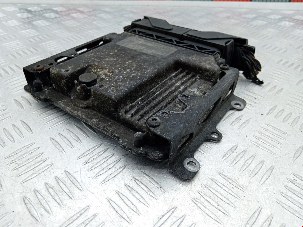 Блок управления двигателя (ЭБУ) ALFA ROMEO 156 1997-2007