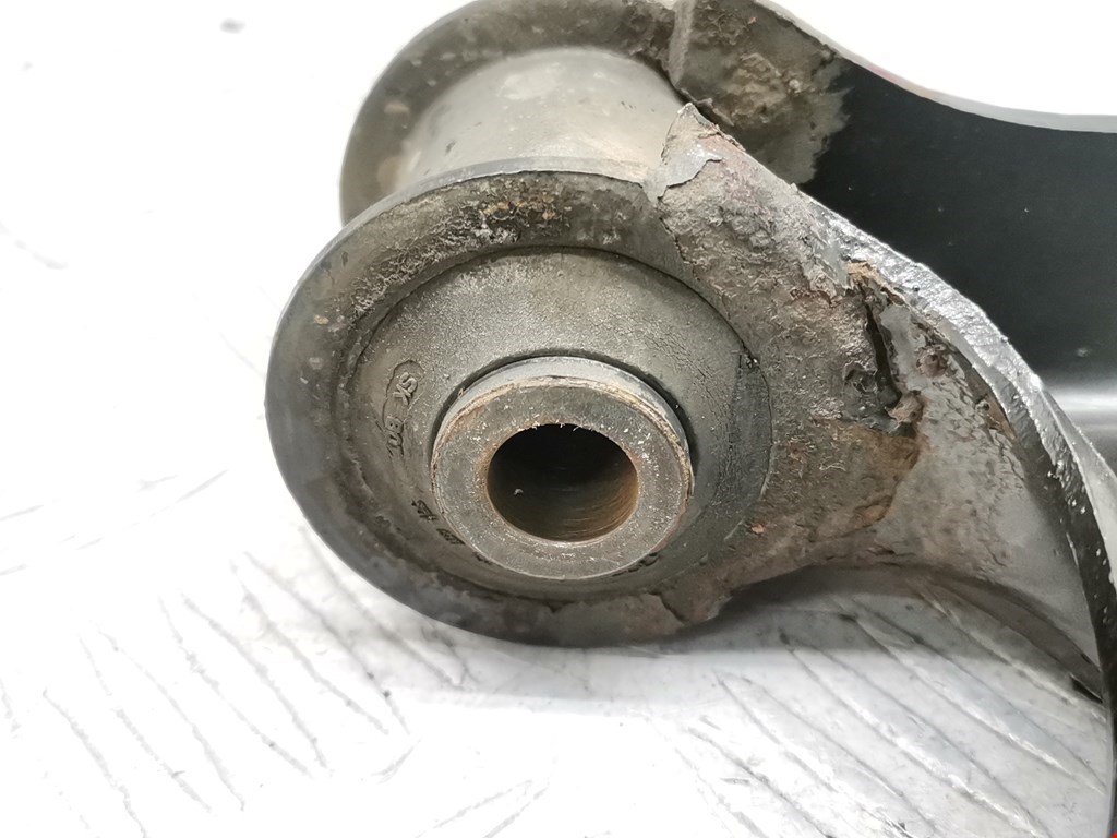 Рычаг передний левый SKODA Rapid 2012-2020