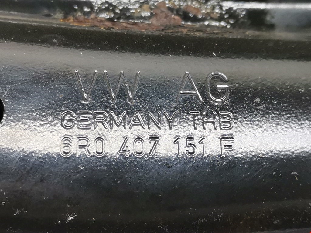 Рычаг передний левый SKODA Rapid 2012-2020