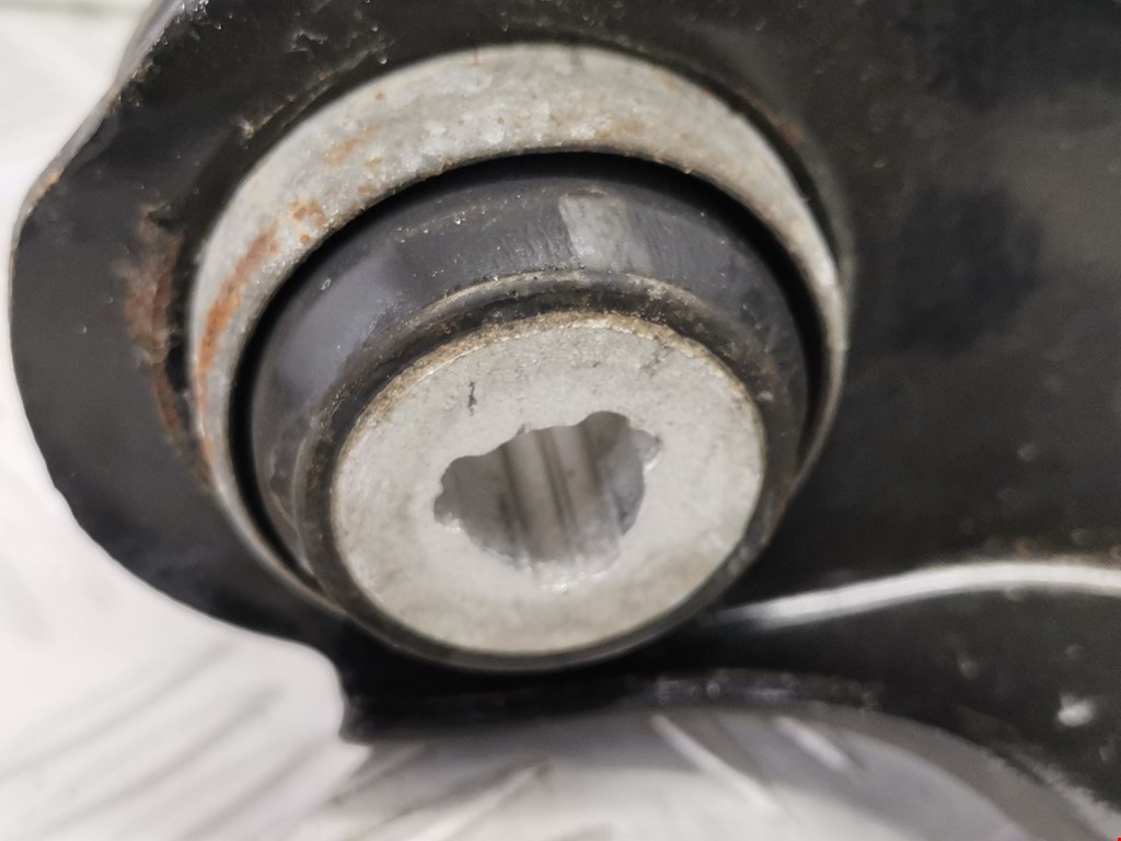 Рычаг передний левый RENAULT Kangoo 1997-2008