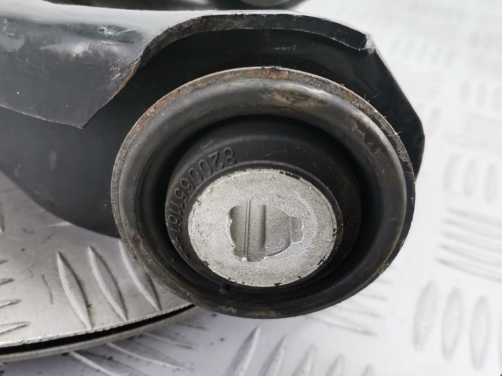 Рычаг передний левый RENAULT Kangoo 1997-2008