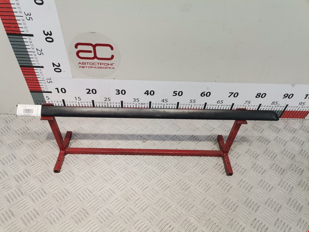 Накладка декоративная (молдинг) двери задней правой BMW 3-Series (E46) (1998-2007)