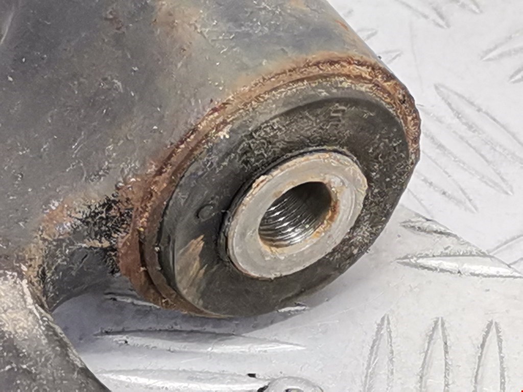 Рычаг передний левый CITROEN Berlingo 1996-2012