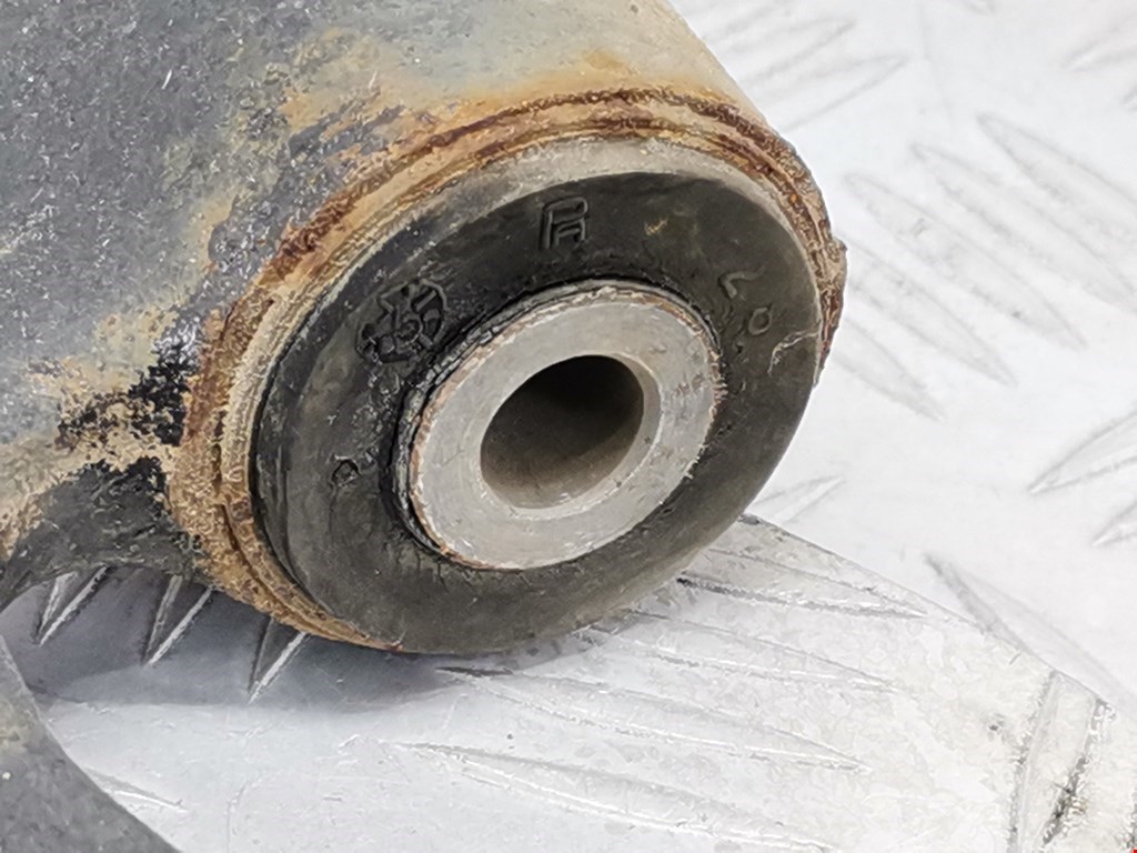 Рычаг передний левый CITROEN Berlingo 1996-2012