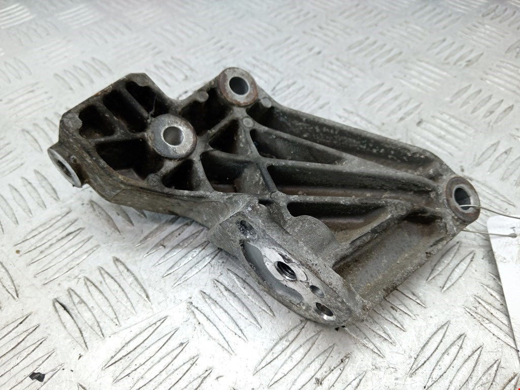 Кронштейн генератора OPEL Vectra Vectra C 2002-2008