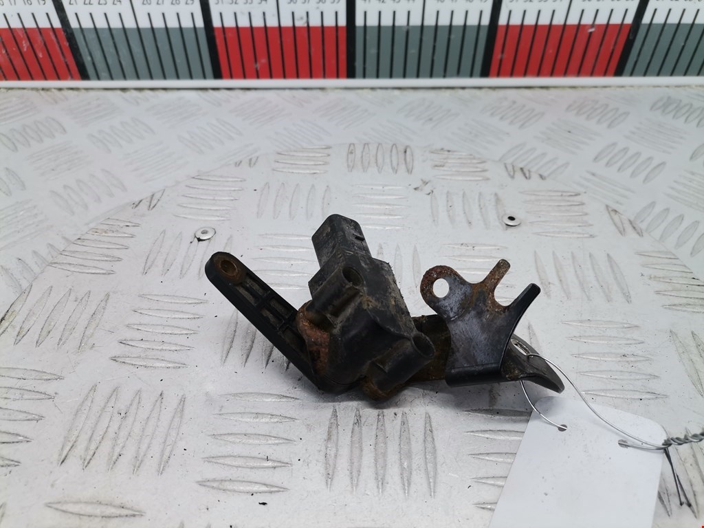 Датчик регулировки дорожного просвета AUDI A5 2007-2016