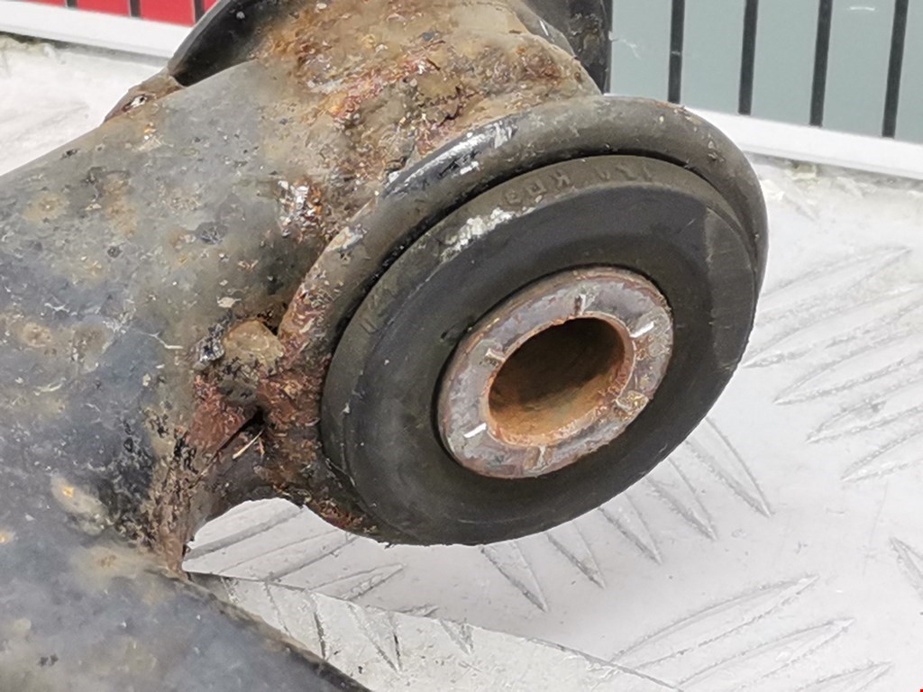 Рычаг передний левый MAZDA CX-5 2011-2017