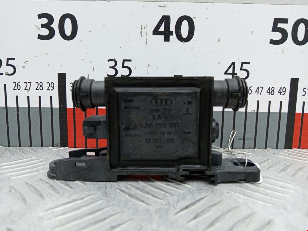 Блок управления центральным замком AUDI A4 B5 1995-2001