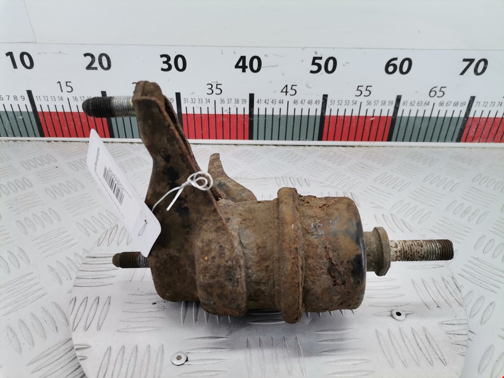 Подушка (опора) крепления двигателя Lexus RX 2 (XU30) (2003-2009)