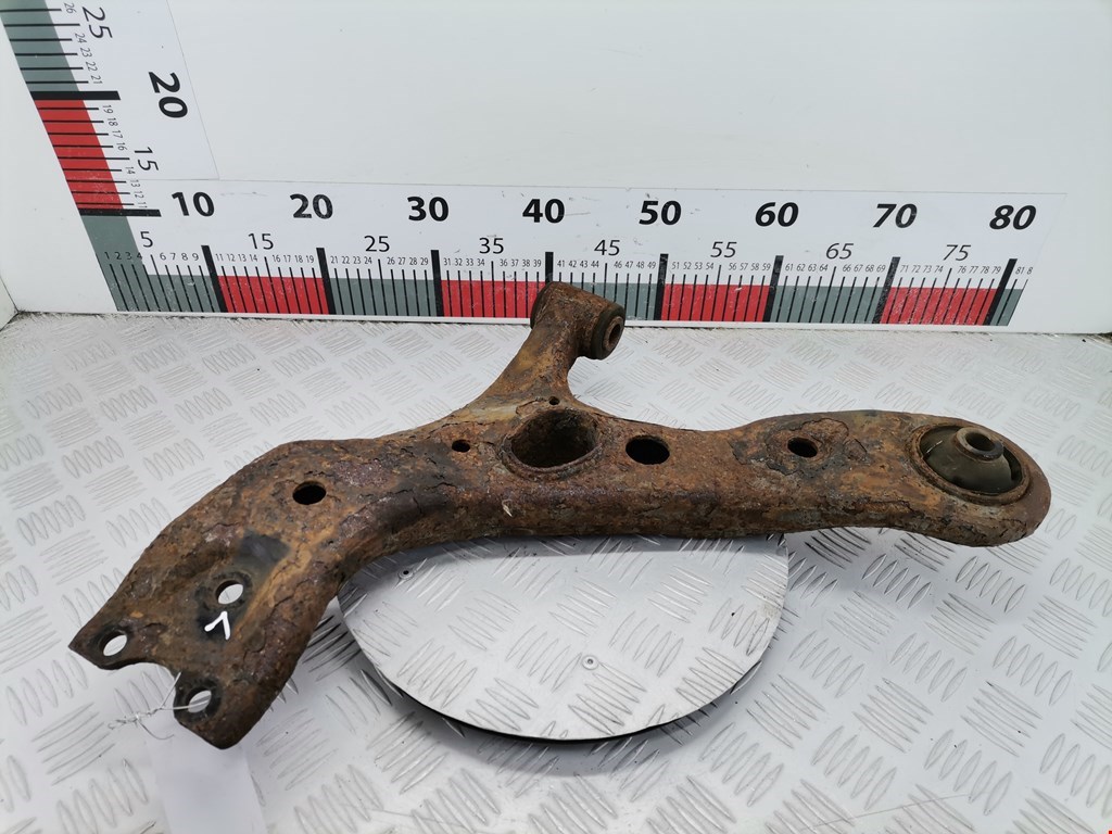 Рычаг передний левый TOYOTA RAV 4 XA30 2006-2012