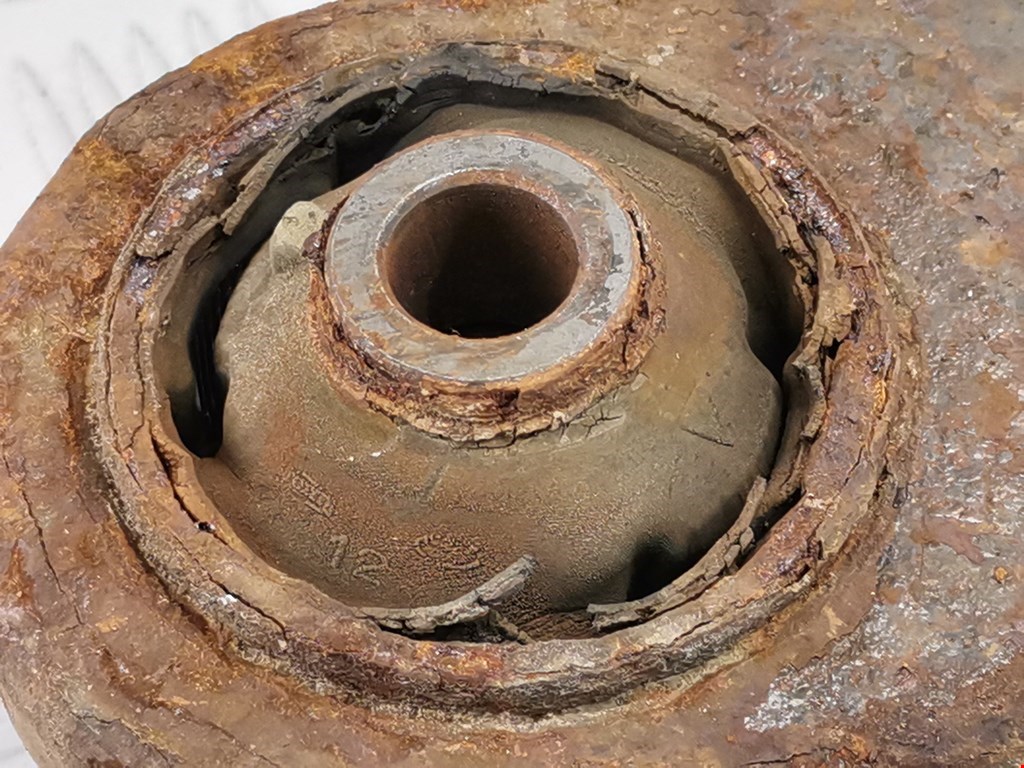 Рычаг передний правый TOYOTA RAV 4 XA30 2006-2012