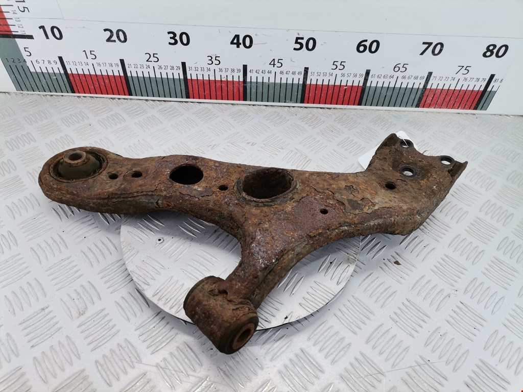 Рычаг передний правый TOYOTA RAV 4 XA30 2006-2012